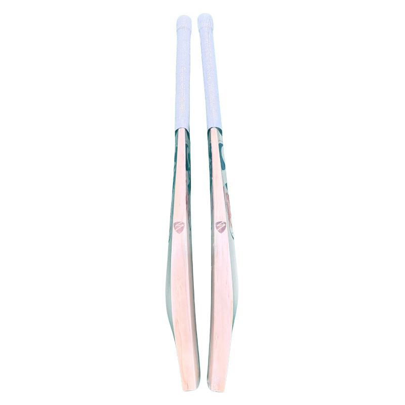 SG KLR1 Personal Player Cricket Bat - Edges.webp