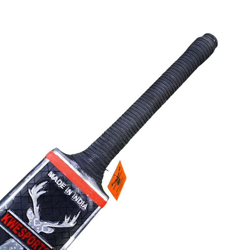 Kwesports Bandook Black Edition - Hard Tennis - 4 Scoop 2 hole - Grip.webp