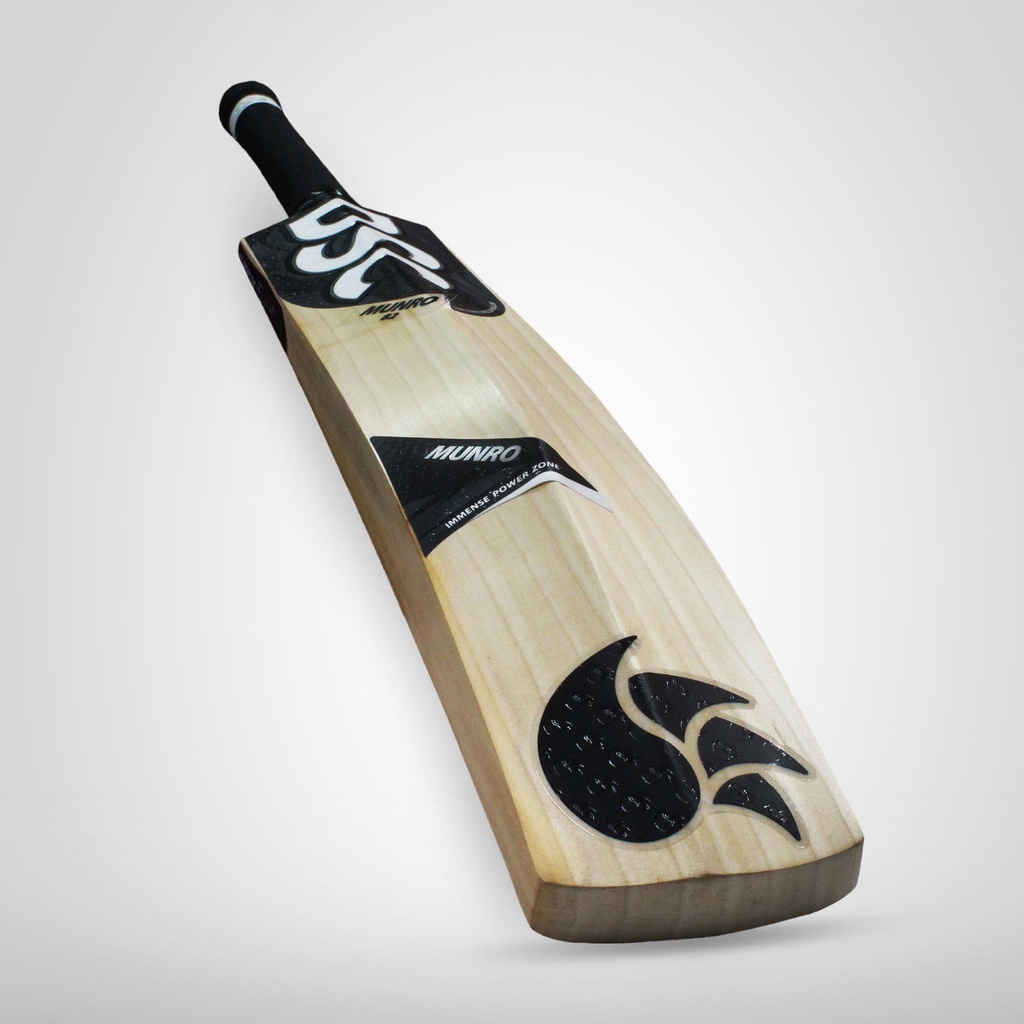 DSC Munro Player Edition Cricket Bat
