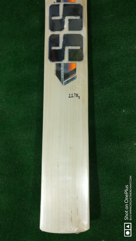 SS Spark Cricket Bat