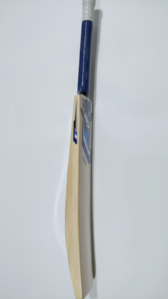 MACE Auoe Cricket Bat - 2021