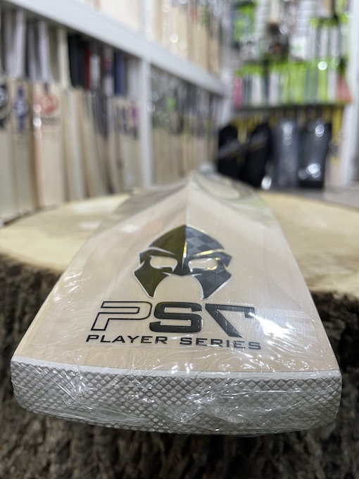 Phantom PS7 VK18 Players Cricket Bat