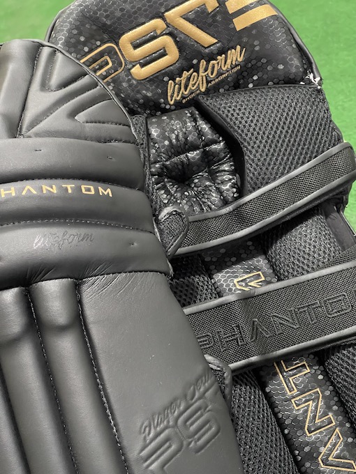 Phantom PS7 Batting Pads - Black