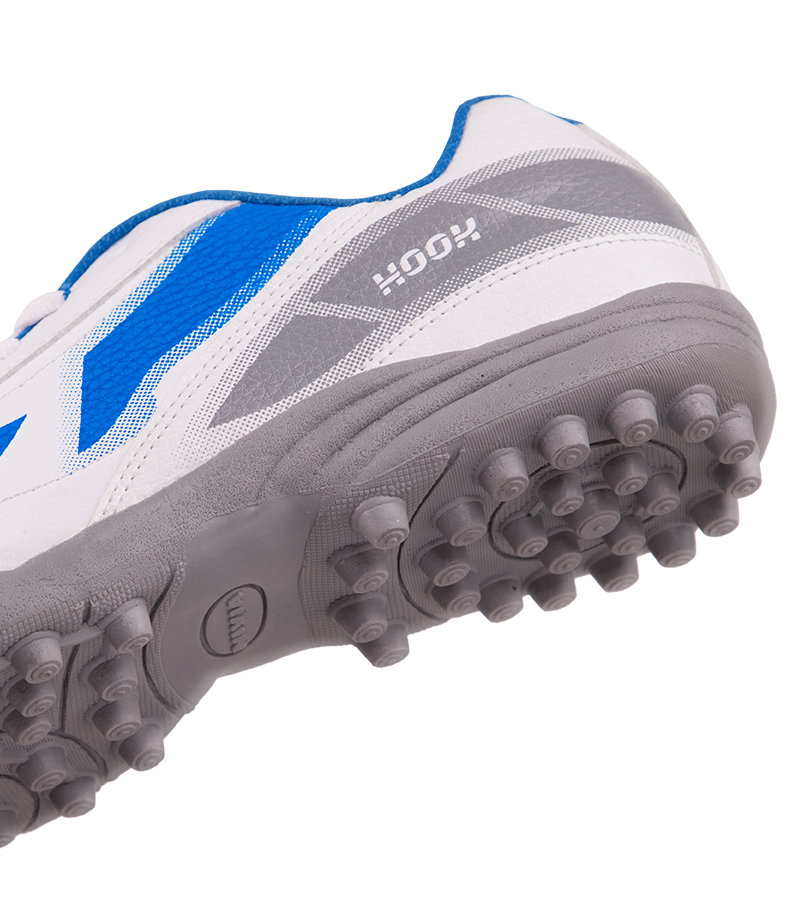 Nivia Hook Cricket Shoes