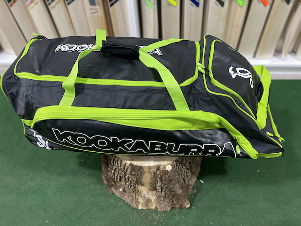 Kookaburra Pro Players Wheelie Bag