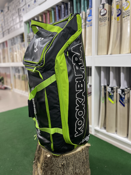 Kookaburra Pro Players Wheelie Bag