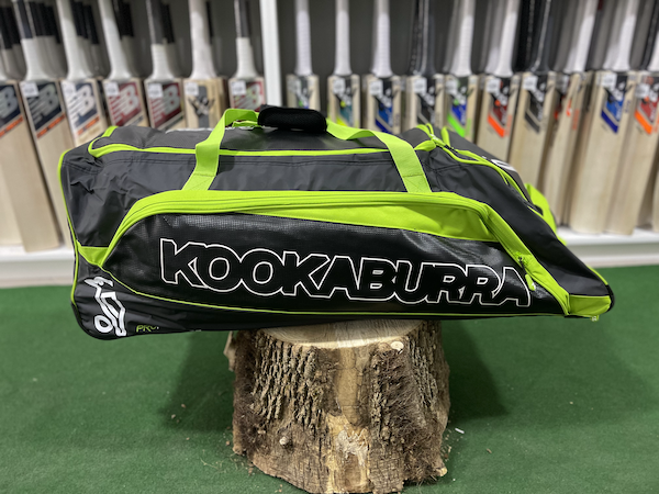 Kookaburra Pro Players Wheelie Bag