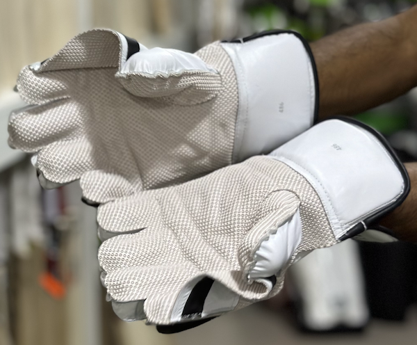 MACE 486 Wicket Keeping Gloves