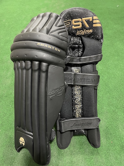 Phantom PS7 Batting Pads - Black